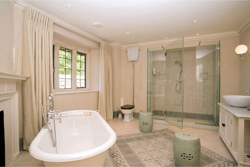 Master Bathroom at Amiradou Cotswolds | Amiradou Collection