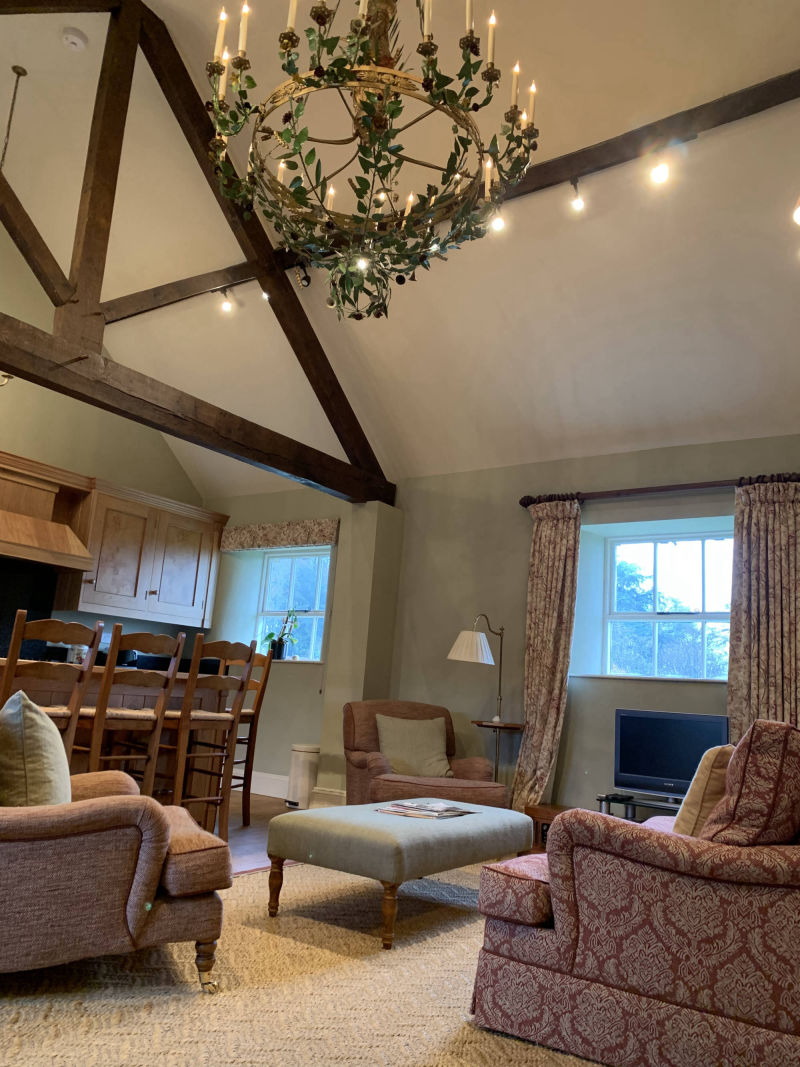 Sitting room at Stables Flat, Amiradou Cotswolds | Amiradou Collection