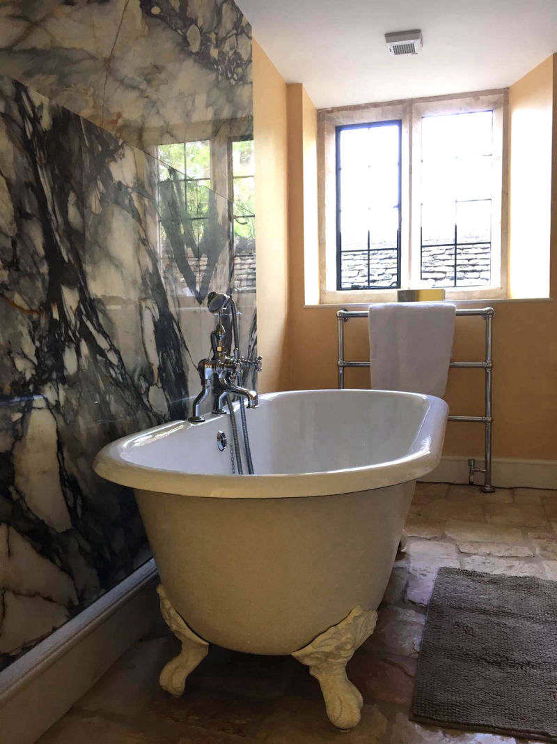 Bathroom at Amiradou Cotswolds | Amiradou Collection